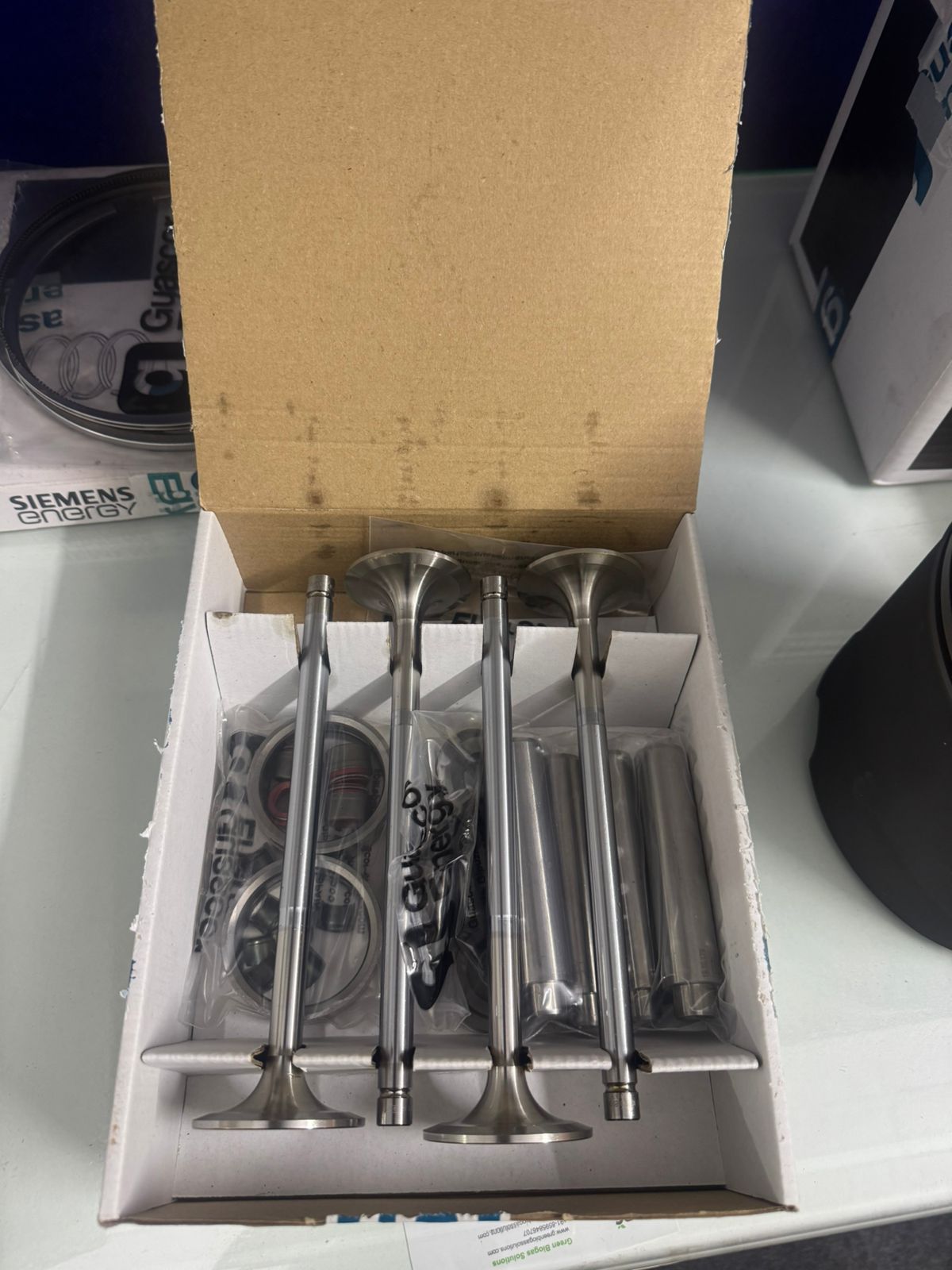 1977330 / 19.77.330 Head Recondition kit